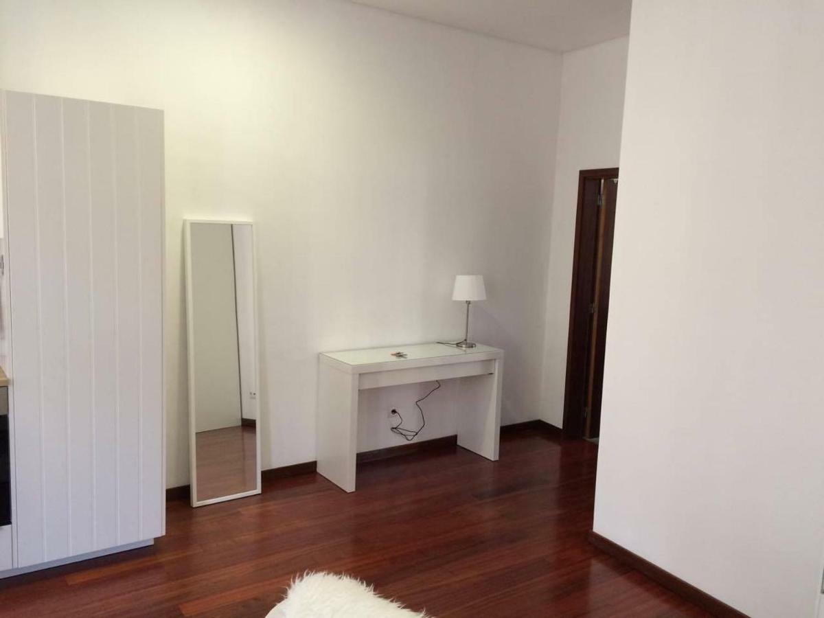 Flores Studio Porto Bagian luar foto
